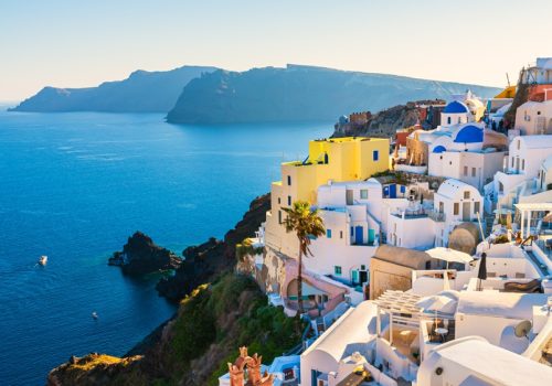 White,Architecture,In,Santorini,Island,,Greece.,Beautiful,View,Of,Oia